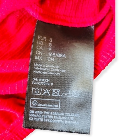 Divided H&M crop top long sleeve cold shoulder SMALL red - Picture 7 of 9